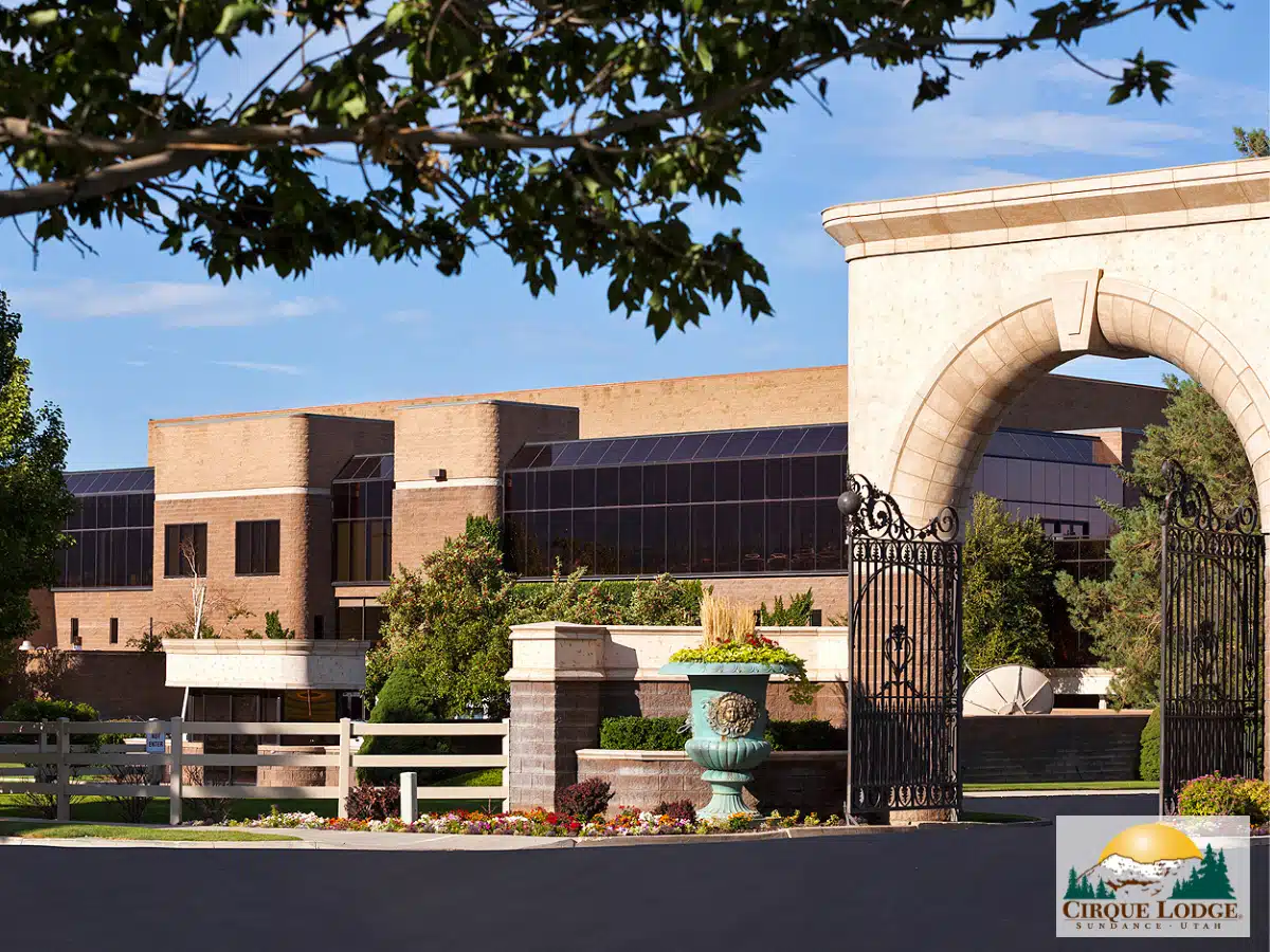 Cirque Lodge - Preview