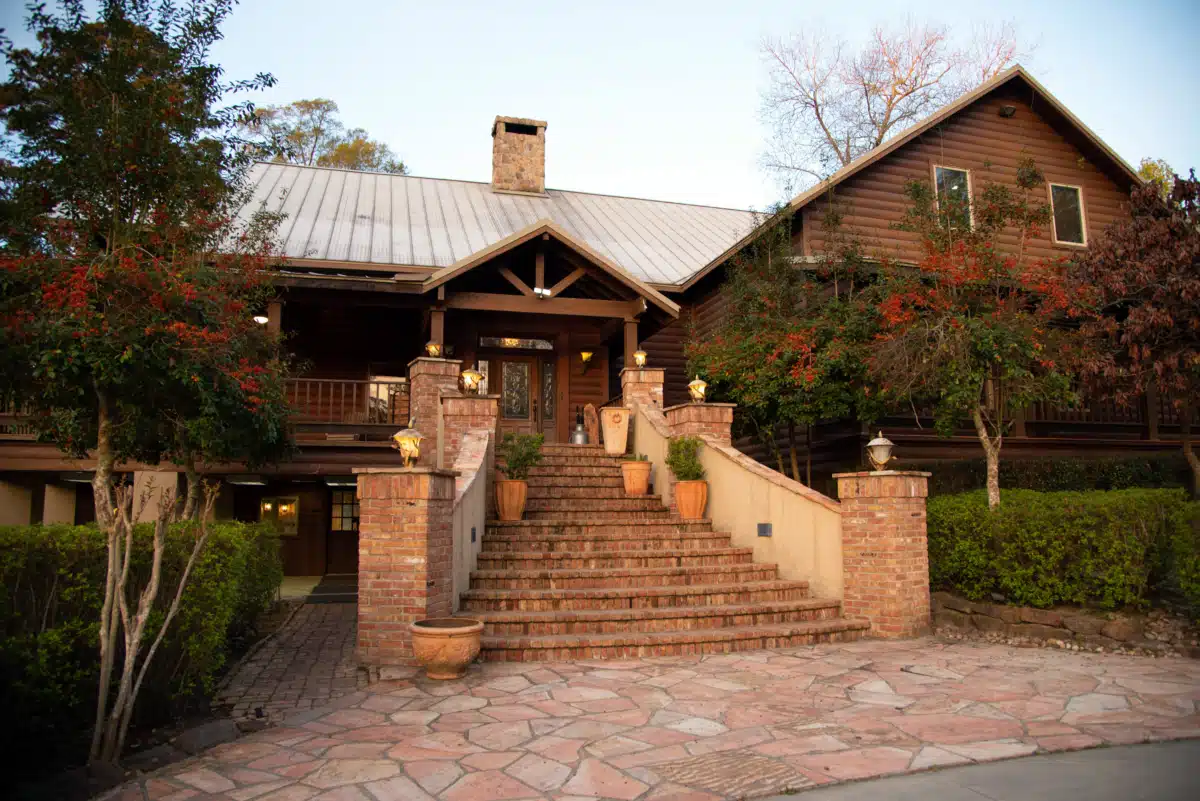 Cypress Lakes Lodge - Hero Image