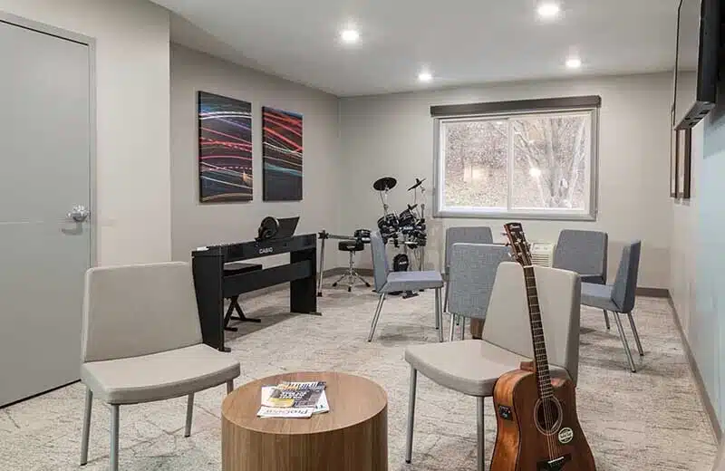 Ethan Crossing Recovery Center - Hero Image