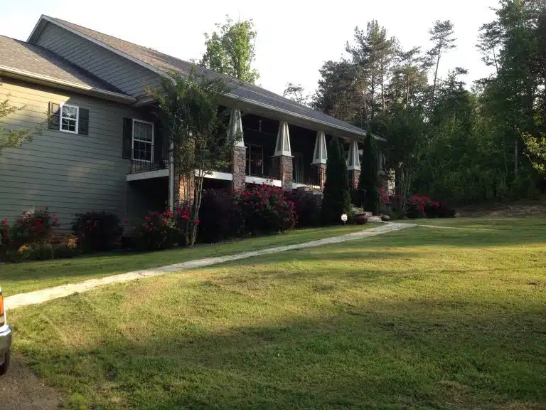 Good Shepherd Recovery House - Hero Image