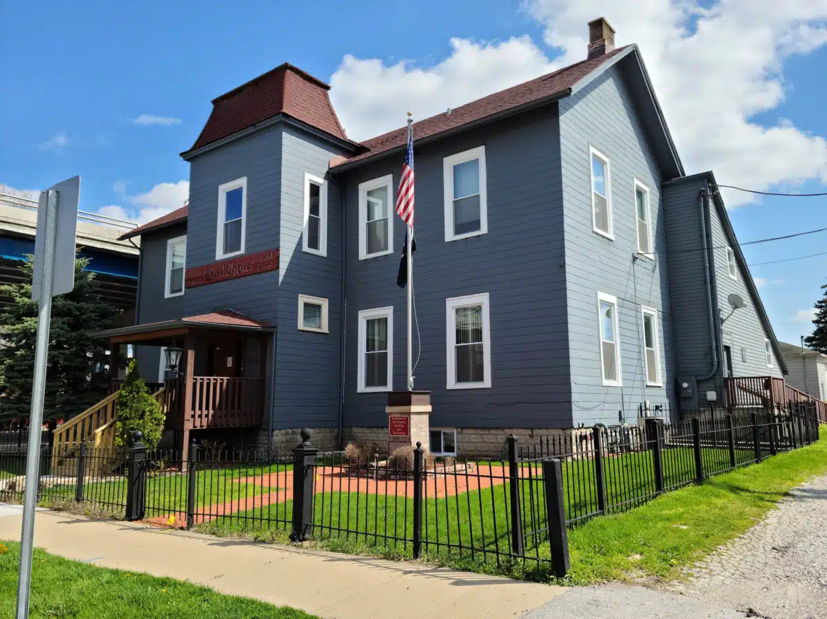 Guildhaus Halfway House - Preview