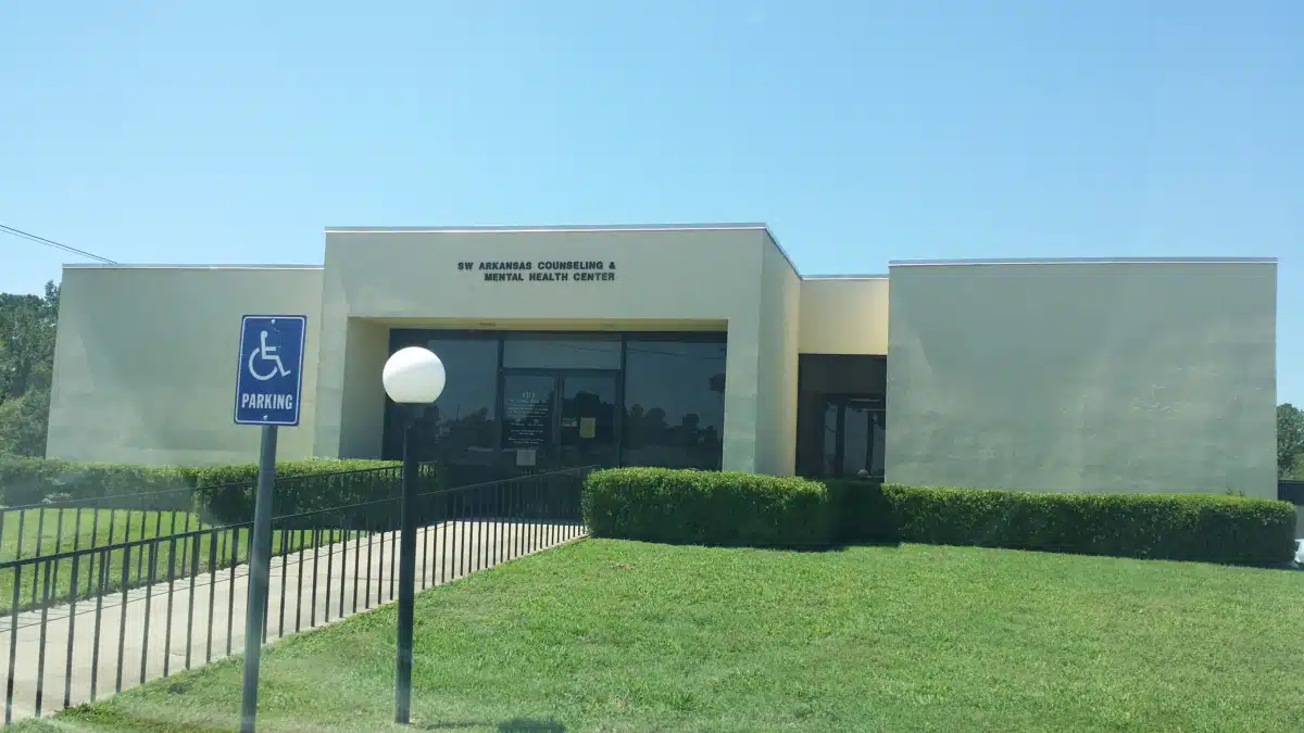 Southwest Arkansas Counseling and - Hero Image